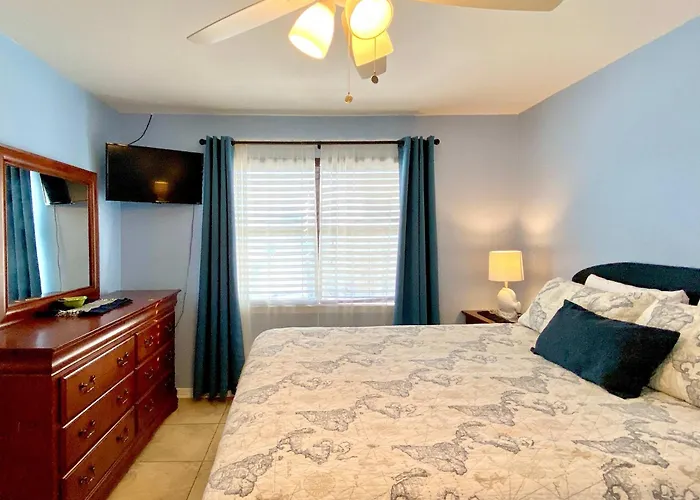 Lani Kai Village 211 By Albvr - Beautifully Remodeled With Indirect Gulf Views From Balcony! *